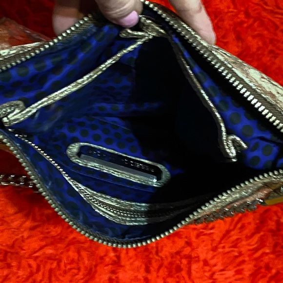 Gorgeous Rebecca Minkoff shoulder bag/purse,marbled shiny platinum gold pattern - Picture 10 of 13